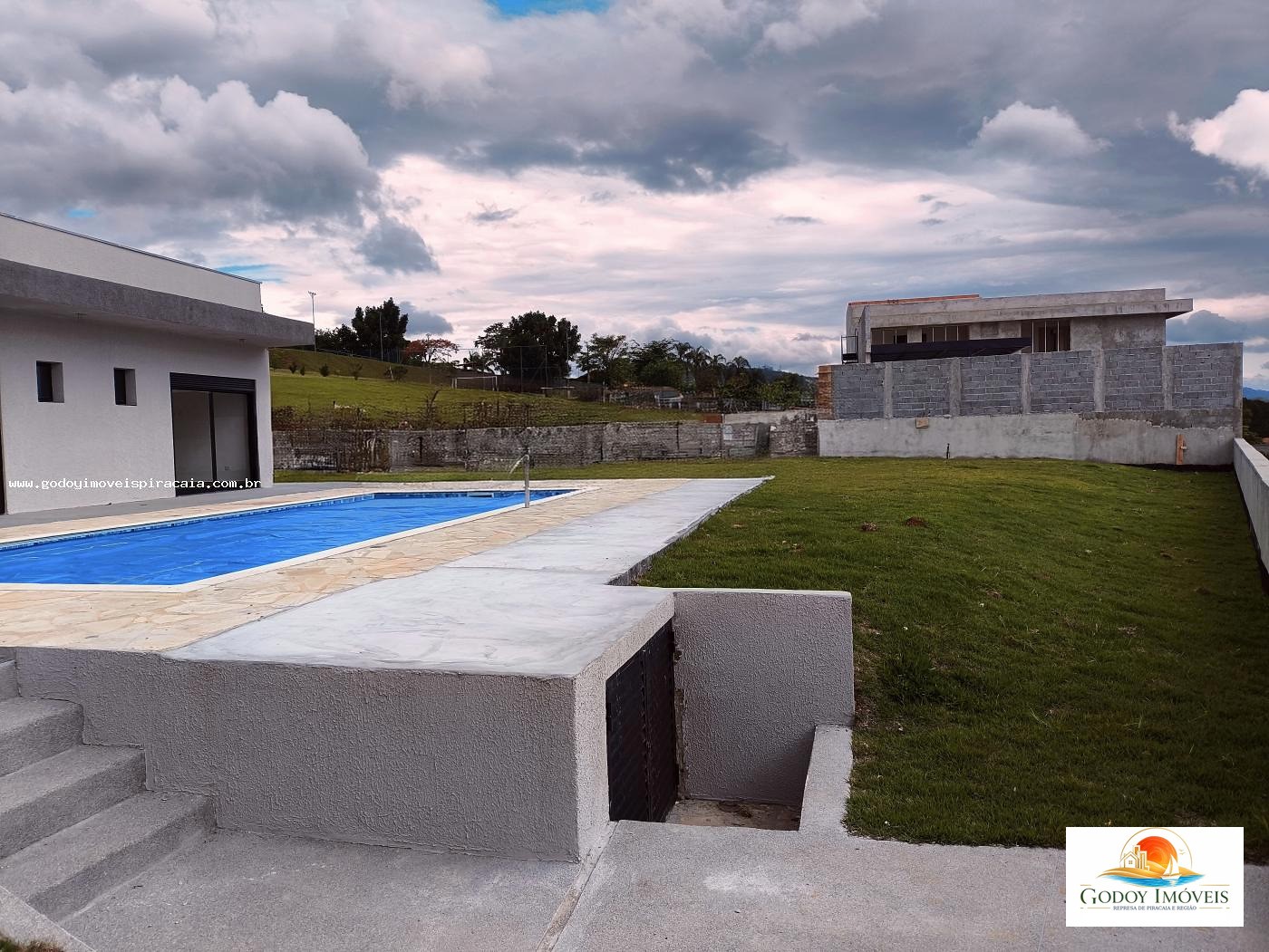 Casa à venda com 4 quartos, 4 suítes, 3 vagas e 260m² no Porto Laranjeiras Represa, Piracaia (SP) — foto 12 de 15