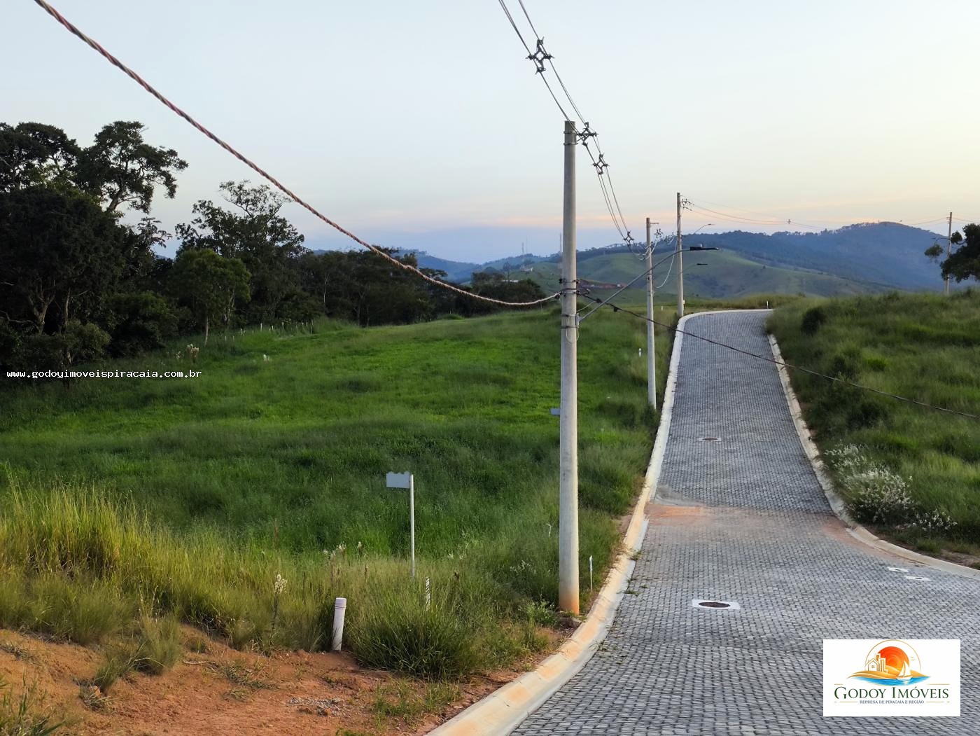 Terreno à venda com 250m² de terreno no Residêncial Paraíso da Montanha, Piracaia (SP) — foto 7 de 30